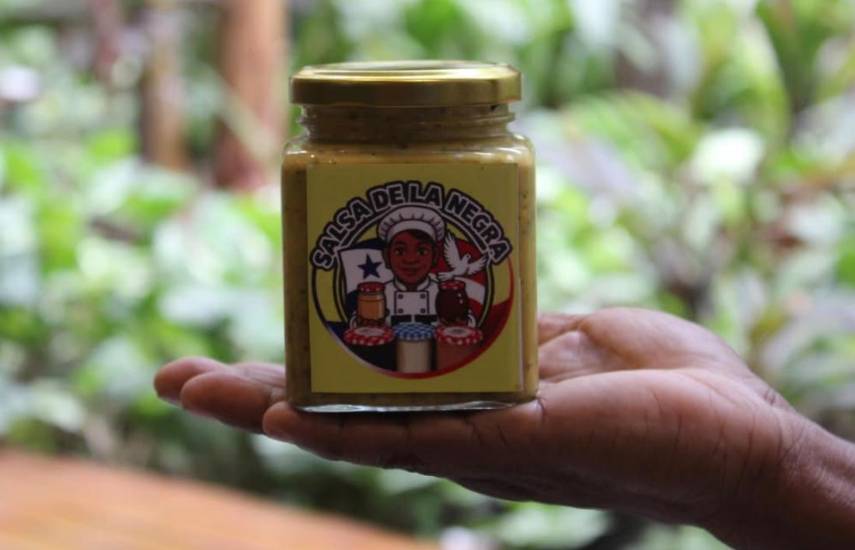 Salsas artesanales con frutas y vegetales, emprendimiento que endulza paladares