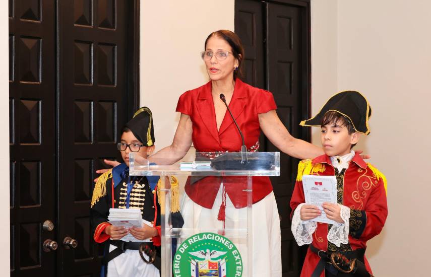 Presentan antología infantil sobre Simón Bolívar