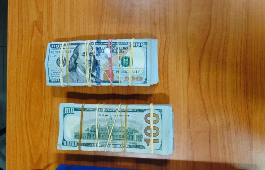 Retienen 50 mil dólares a dos pasajeras en Tocumen