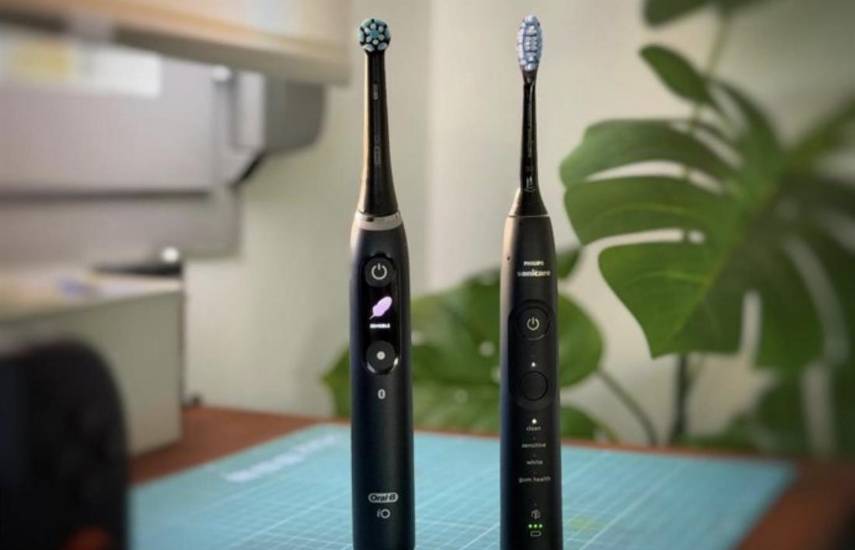 La IA llega al cepillado: ponemos a prueba el Oral-B iO9 y Philips Sonicare 7100