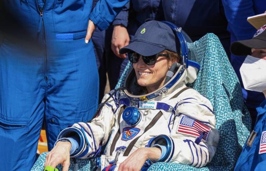 AFP | La astronauta Loral O’Hara regresaba de una misión de 204 días.