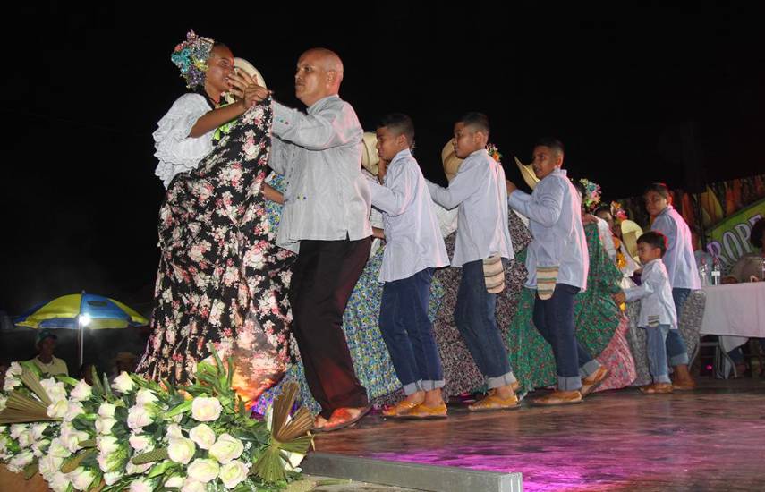 Música típica y tradición en la Feria de Santa Fe