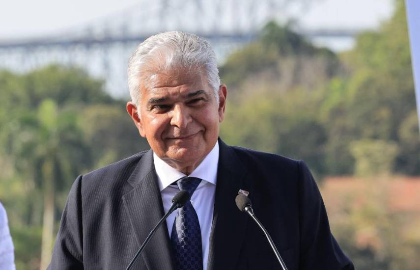 Panamá buscará atraer inversiones en Davos