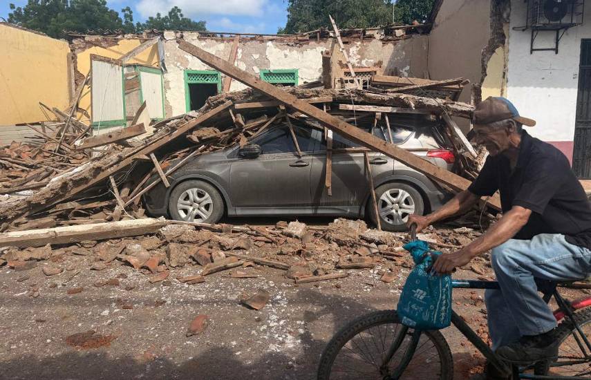 Reconstrucción por daños causados por el sismo podrían costar hasta $500 millones