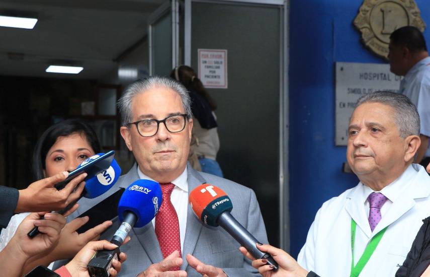 Cortesía | El ministro de Salud, Fernando Boyd Galindo.