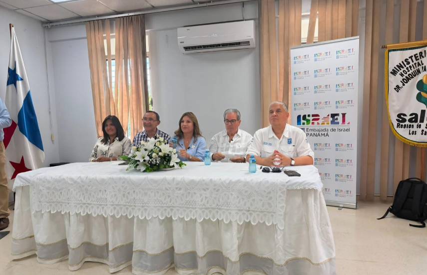 Israel dona al Hospital Regional de Las Tablas máquina que produce agua potable del aire