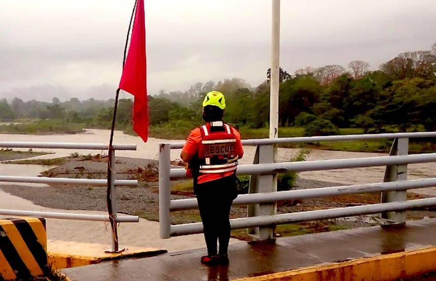 Emiten aviso de vigilancia por lluvias y tormentas significativas