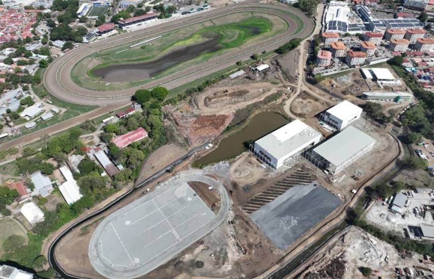 CORTESÍA PANDEPORTES | Vista aérea de las obras del Centro de Alto Rendimiento del Deporte Panameño, en el corregimiento de Juan Díaz, a unos metros de la pista del Hipódromo Presidente Remón.