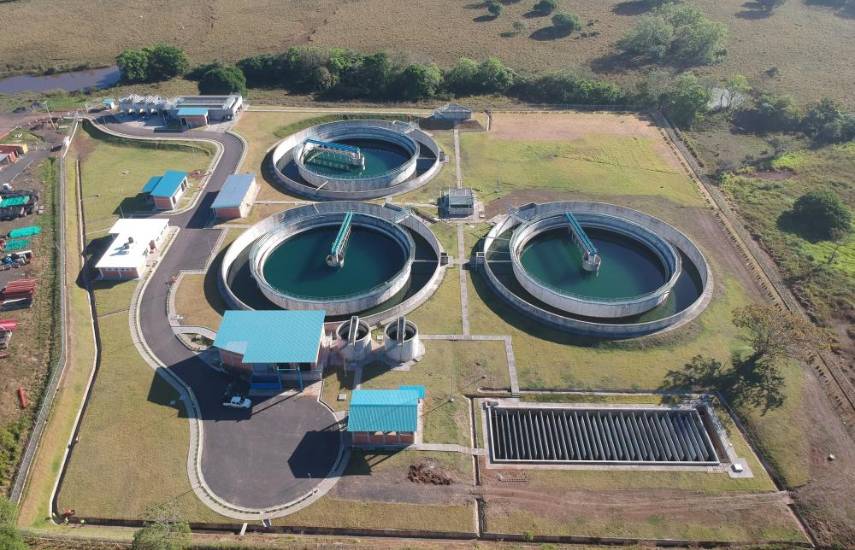 Proyecto del sistema de recolección y tratamiento de aguas residuales en Santiago tiene un 93% de avance