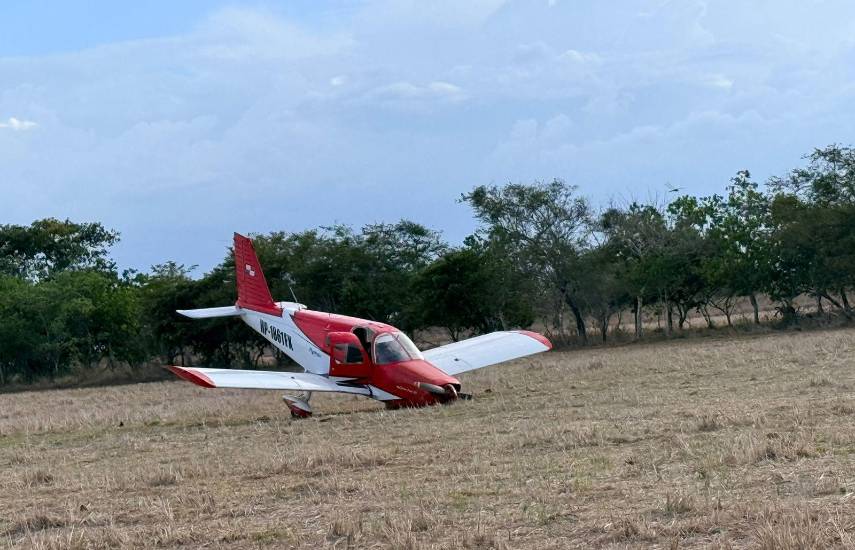 Dos ocupantes resultan ilesos tras aterrizaje forzoso en Veraguas