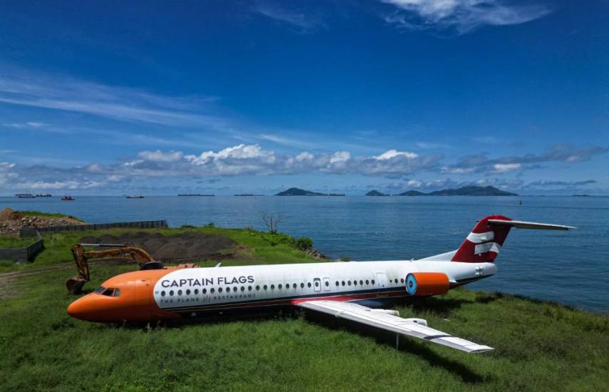 Causeway: Parque aeronáutico paralizado