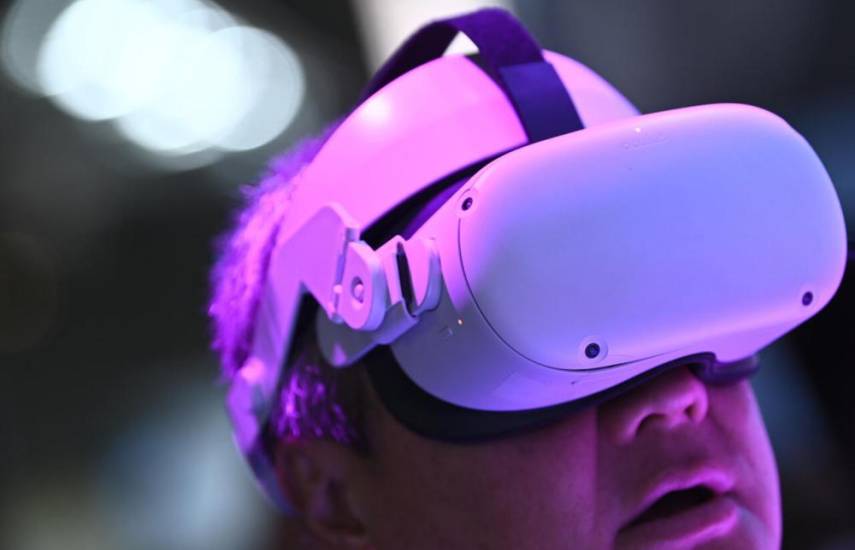 AFP | Meta presenta al mercado nuevo casco de realidad virtual antes de anuncio de Apple.