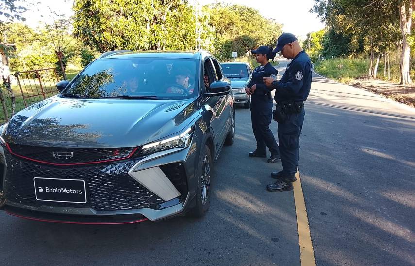 Exitoso operativo vial de la Policía Nacional durante feriado de Año Nuevo