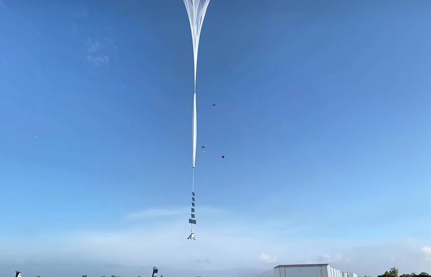 Lanza globo meteorológico científico desde el Aeropuerto Scarlett Martínez con destino a Arizona