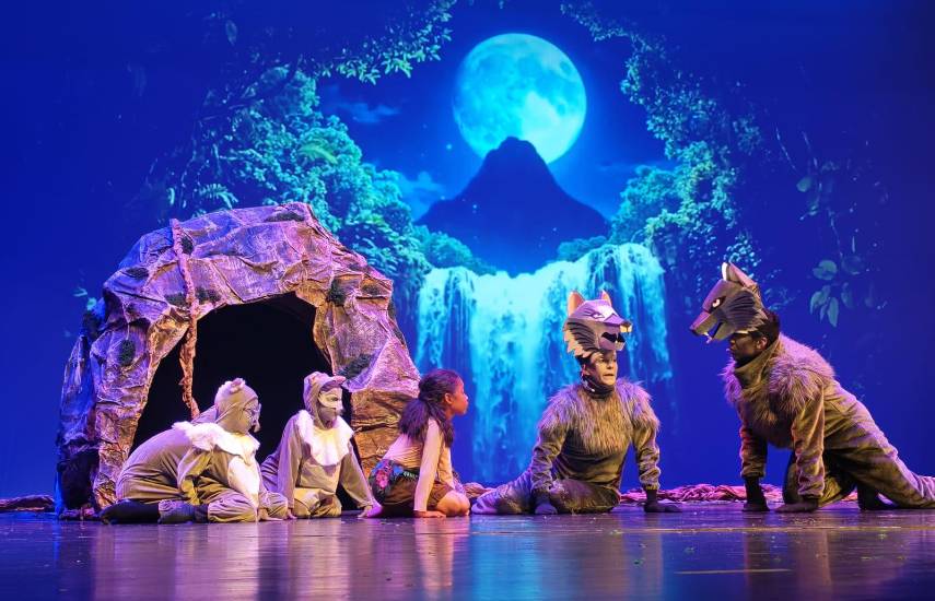 La Escuela Nacional de Teatro cerró el semestre con la obra “Aventuras en la Selva”