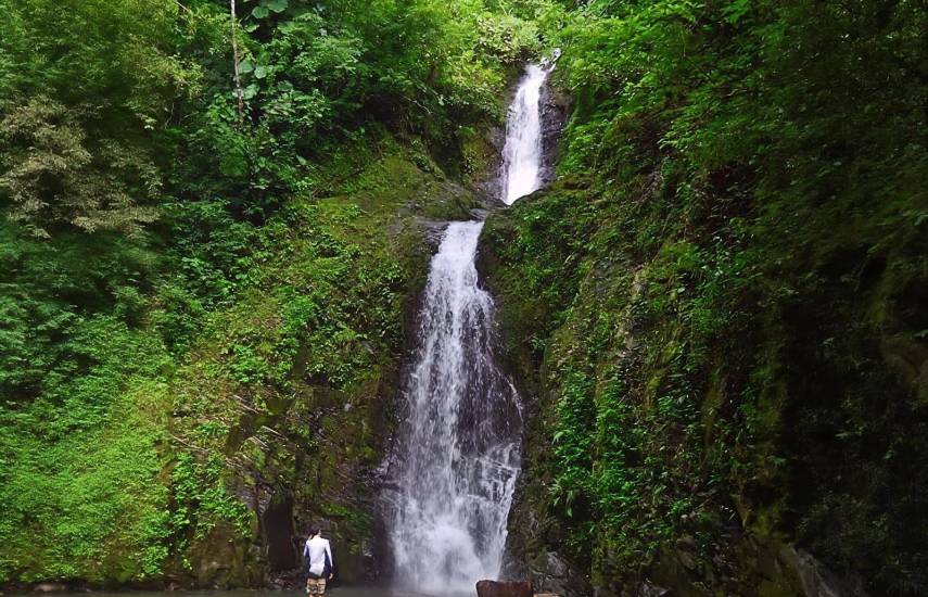 Las Filipinas, el salto que revela la grandeza natural del área de Sorá