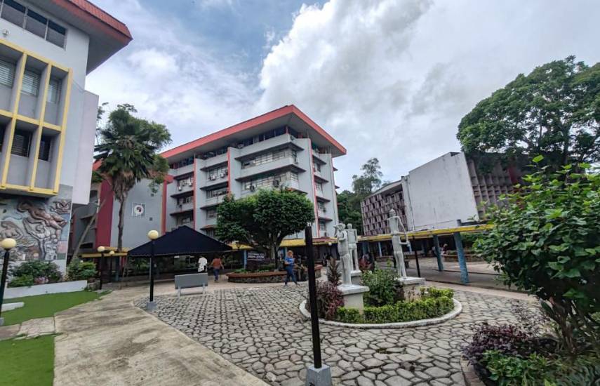 Grupos estudiantiles que dirigen la Universidad de Panamá