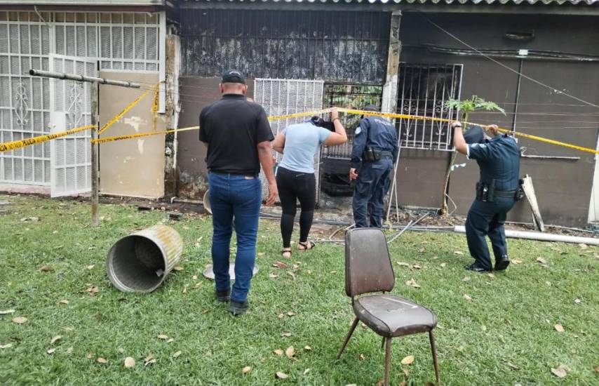 Incautan 84 paquetes de droga en una residencia incendiada en Pedro Miguel