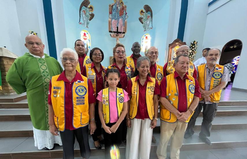 El Club de Leones de Don Bosco conmemora 40 años de servicio comunitario