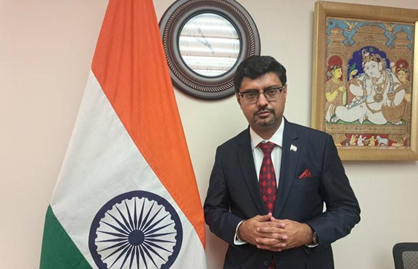 ML | Sumit Seth, embajador de la India en Panamá.