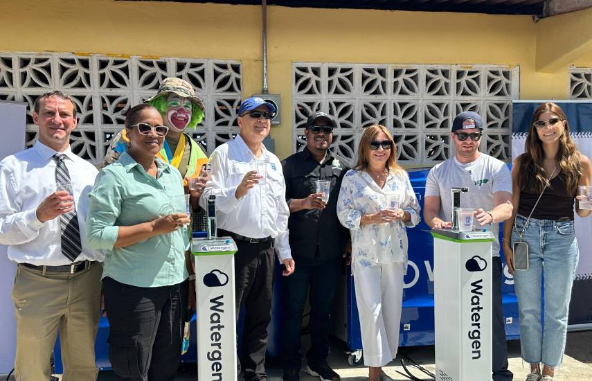 $!Residentes de la isla Pedro González acceden a agua potable con tecnología israelí