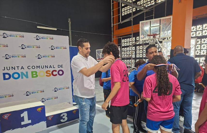 Primeros Juegos Deportivos Estudiantiles en Don Bosco
