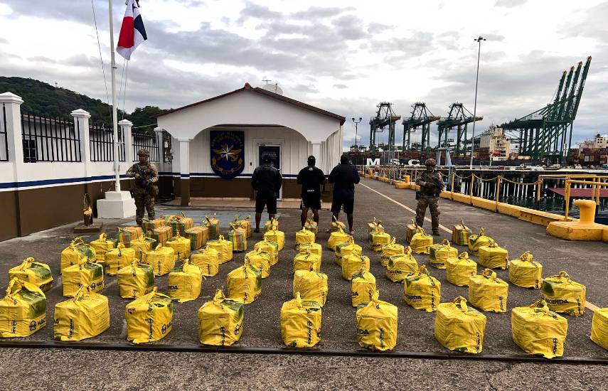 Aeronaval decomisa más de una tonelada de droga en el Archipiélago de Las Perlas