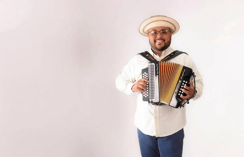 Rubén “El Zar” Mariscal busca elevar el folclore