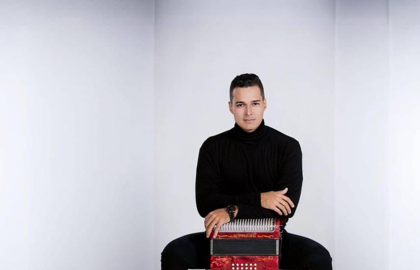 Andrés Díaz: “El inquieto del acordeón”