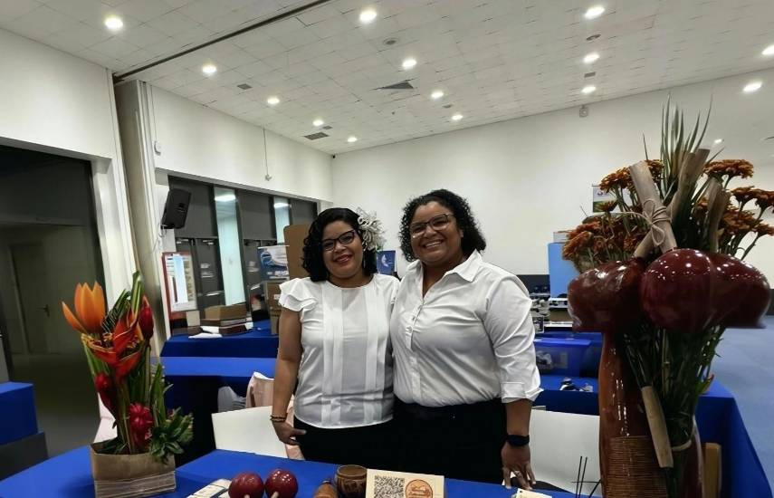 Raíces Lidiceñas rescata la memoria del tamborito