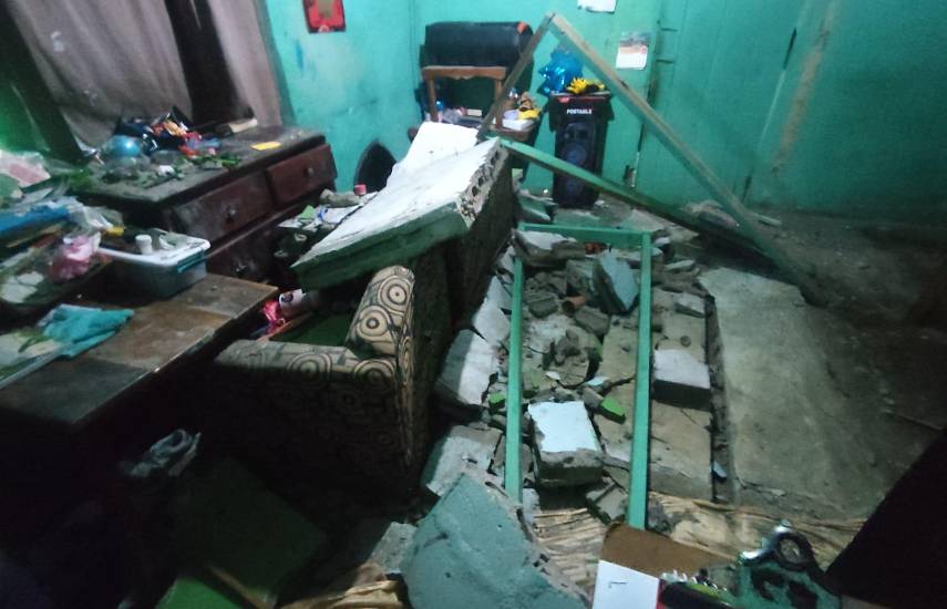 Fuerte sismo de 7.5 deja afectaciones en viviendas, escuelas e infraestructuras a nivel nacional