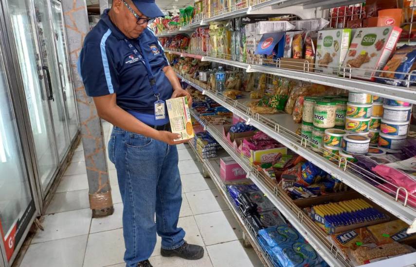 Acodeco detecta más de mil productos vencidos en Bocas del Toro