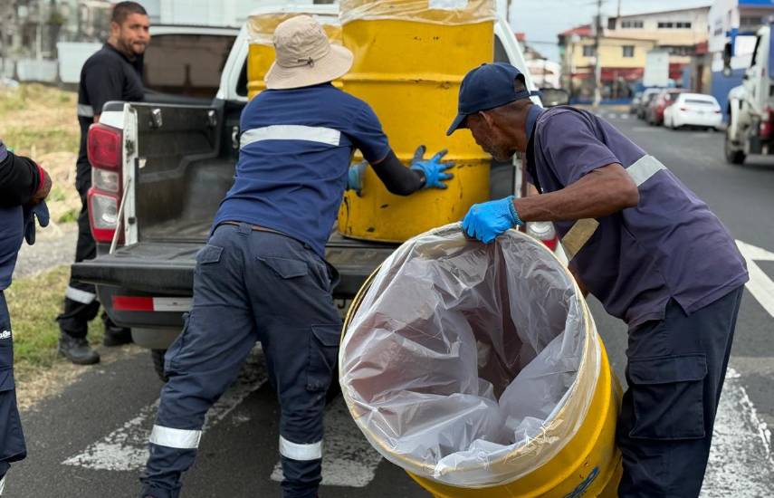 AguAseo propone flota 100% nueva para modernizar recolección de la residuos en Colón