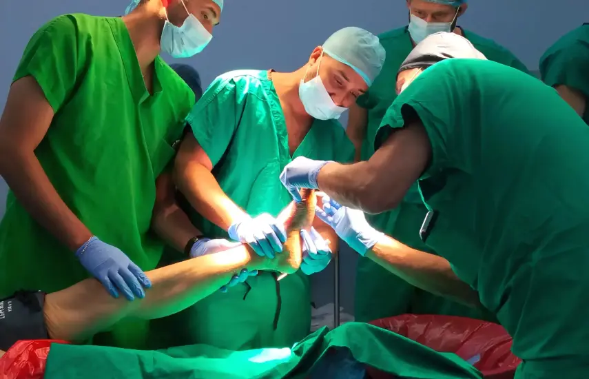La CSS realiza cirugías especializadas para evitar amputaciones en pacientes con pie diabético