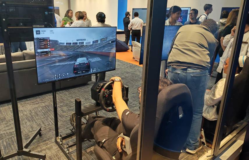 El mundo de la innovación y de Esports abre una nueva etapa en Panamá con el ‘Innovation Hub’ en la UIP