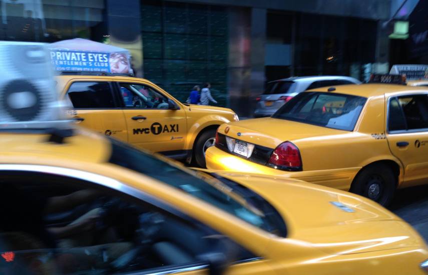 Panamá pone fin al vacío legal de las plataformas digitales con nuevo Decreto Ejecutivo