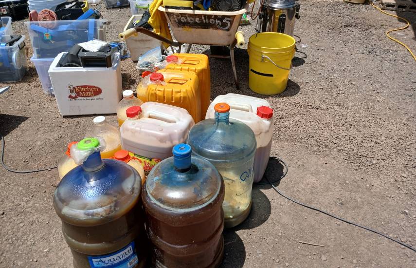 $!Decomisan armas blancas y bebidas fermentadas en penal de Chiriquí