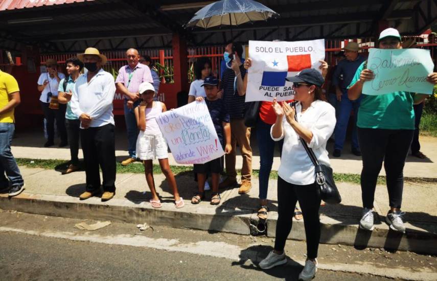 ML | Manifestación en Las Tablas contra el proyecto minero.