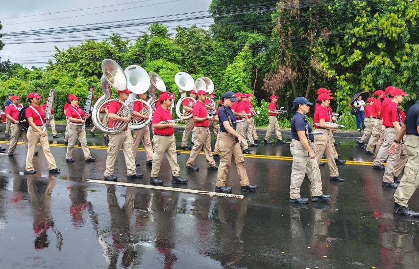 Juan Díaz celebra 113 años con desfile y tradiciones culturales