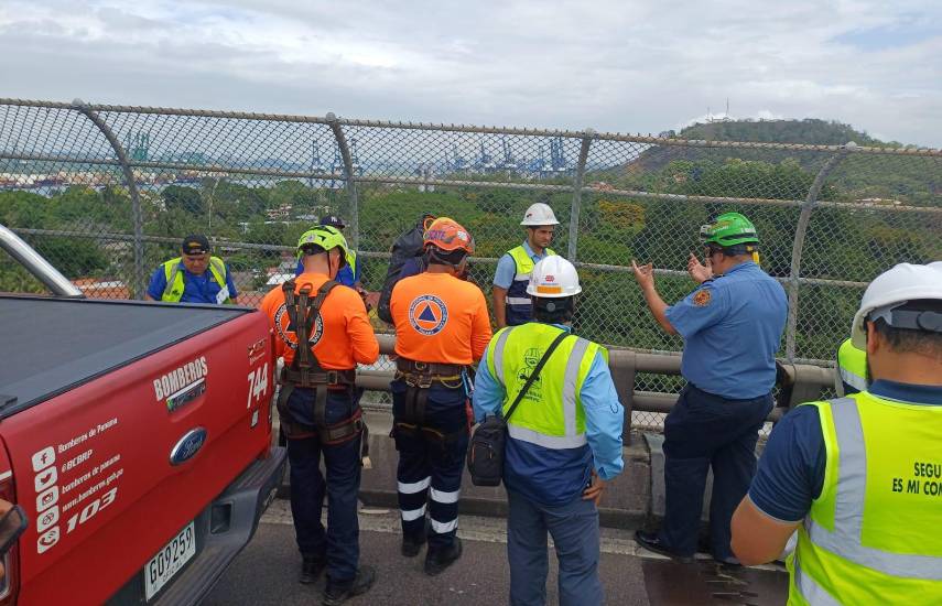 Sinaproc evalúa daños estructurales en el Puente de las Américas tras exposición a altas temperaturas