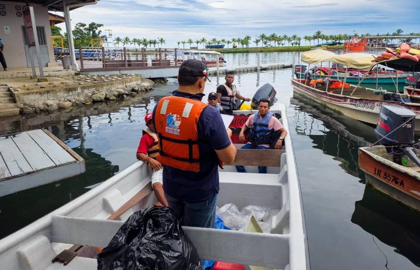 Suspenden zarpes de naves en Costa Arriba de Colón, por mal tiempo