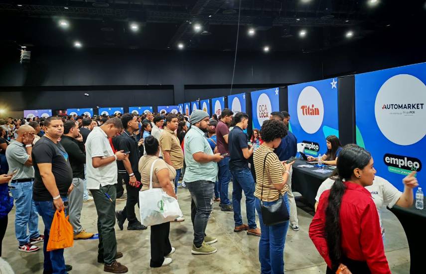 Miles asistieron a feria “Empleo 2.0” que continúa hoy en ATLAPA