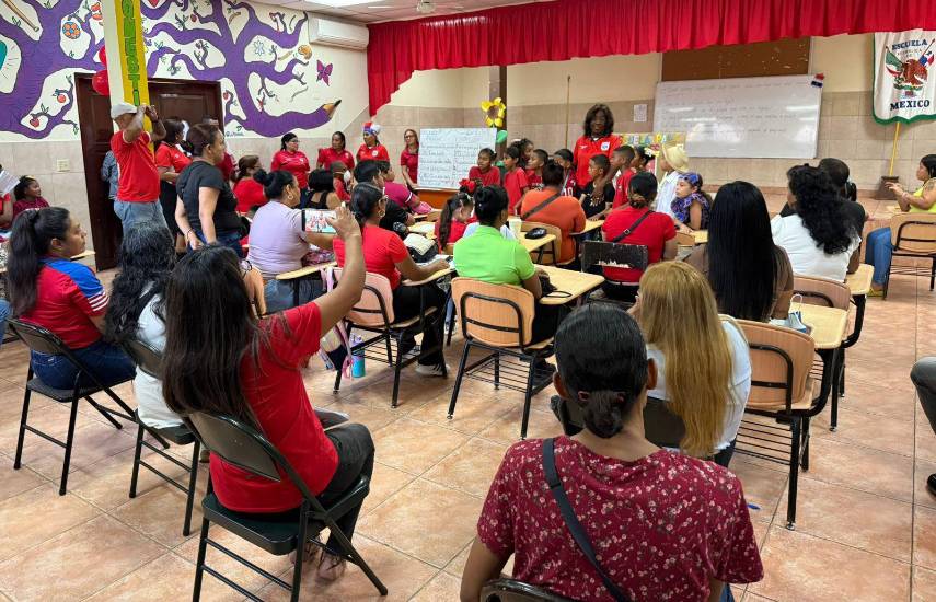 Meduca inicia jornadas de Escuela para Padres; asistencia será requisito para recibir el PASE-U
