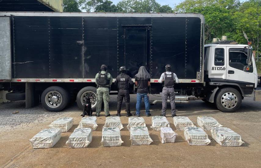 Decomisan 499 paquetes de presunta droga en el puesto de control de Guabalá