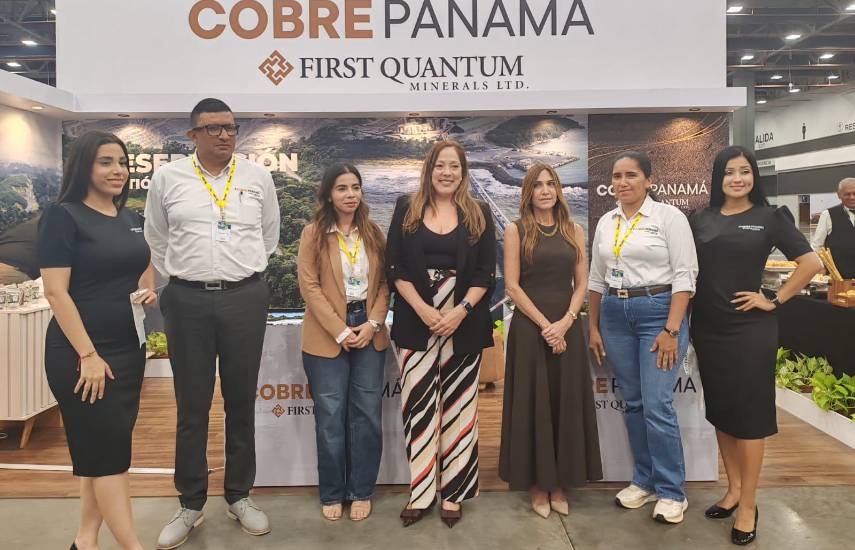 Cobre Panamá inaugura stand en Expo Inmobiliaria Acobir