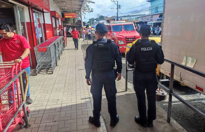 ML | Unidades de la Policía Nacional durante acciones operativas y preventivas en Chiriquí.