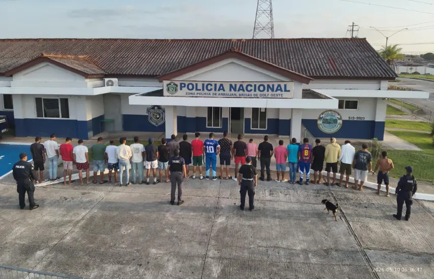 La Policía Nacional detiene a 24 personas en Arraiján durante operativo “Bloqueo”