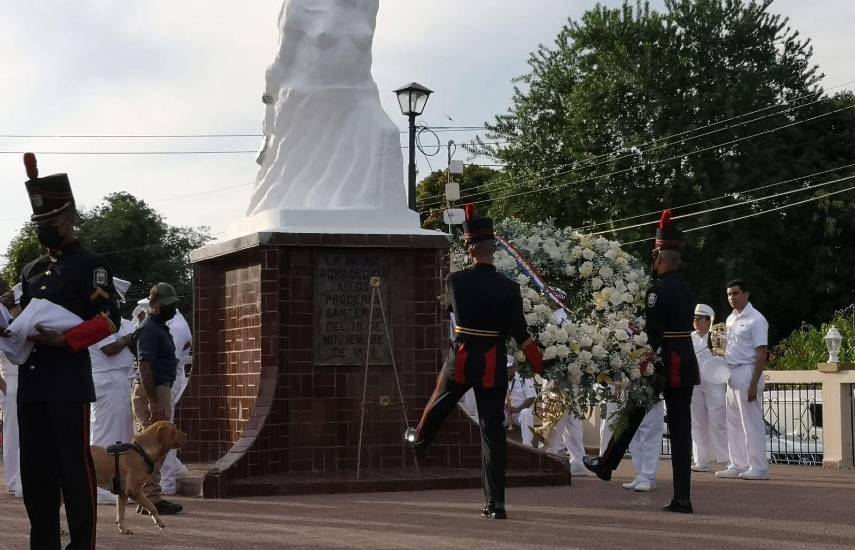 Santeños listos para celebrar el Primer Grito de Independencia