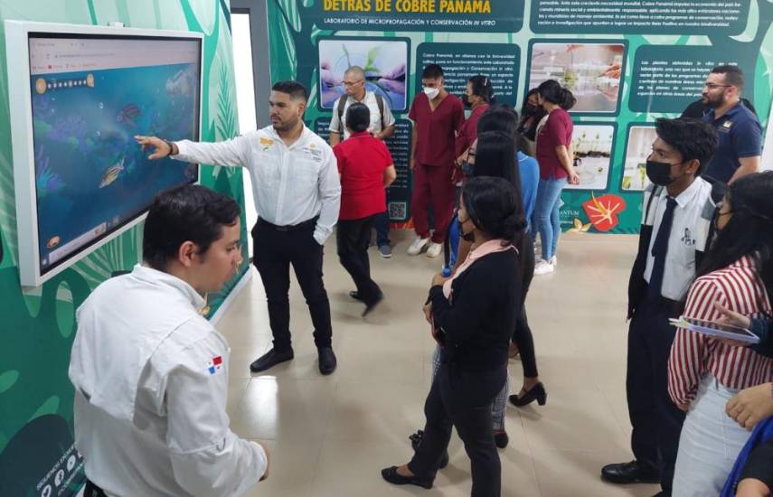 Inauguran laboratorio para la conservación de especies de flora en Panamá