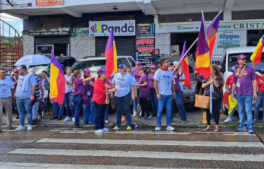 Panameñistas asisten a elecciones primarias